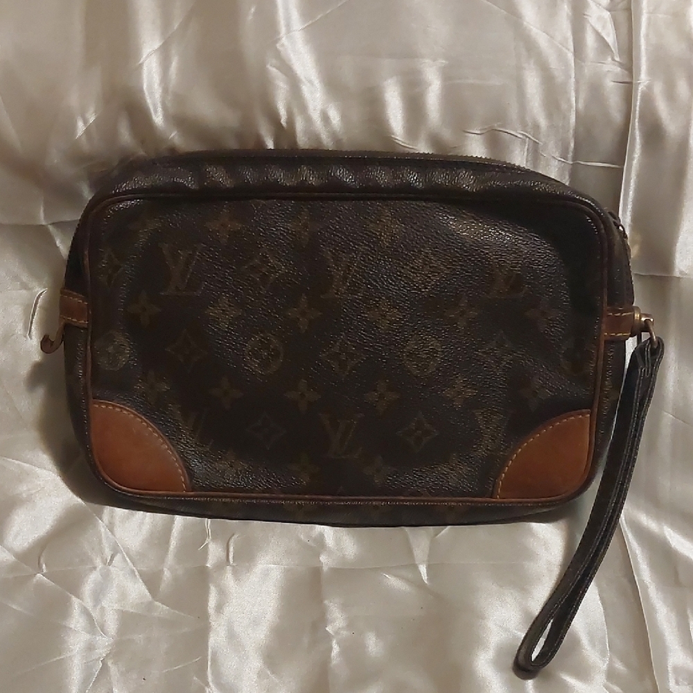 Louis Vuitton Brown Monogram Clutch with Tan Leather Trim
